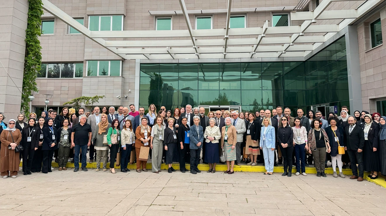 Selçuk Üniversitesinde I. Ulusal Geleceğin İzinde Geleneksel Türk Sanatları Sempozyumu gerçekleştirildi